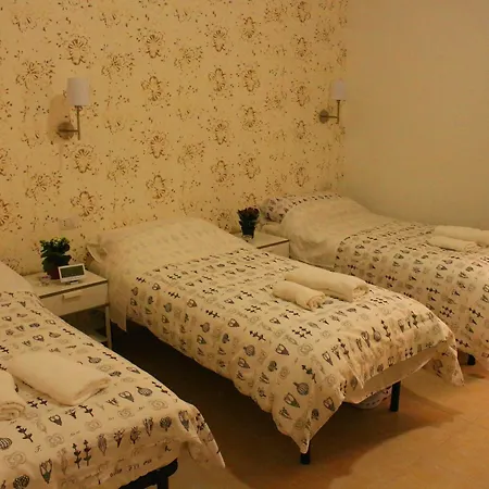 Tongfub&b Roma